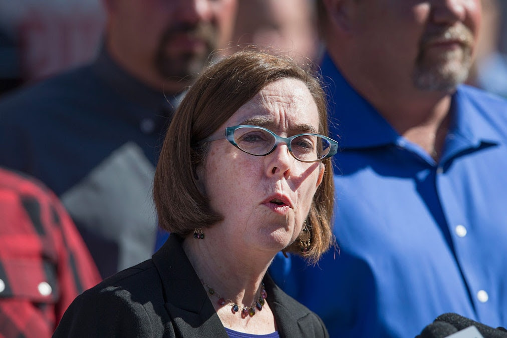 Oregon Gov Says Rioters, Looters Should Be ‘Held Accountable’ For Violence As November Nears
