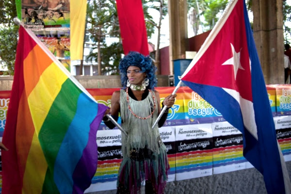 gay bandera cubana y gay