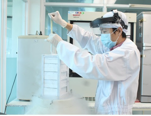 Viện tế bào gốc chuyển giao công nghệ cho Bệnh viện EMCAS