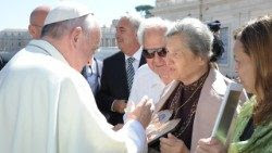 Basilio e Halyna Pochylak con Papa Francesco