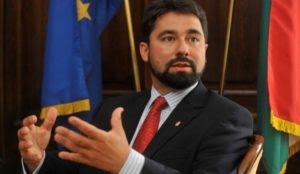 Hungary: EU Parliamentarian blames immigration policy for rise of “radical Muslim antisemitism” in Europe