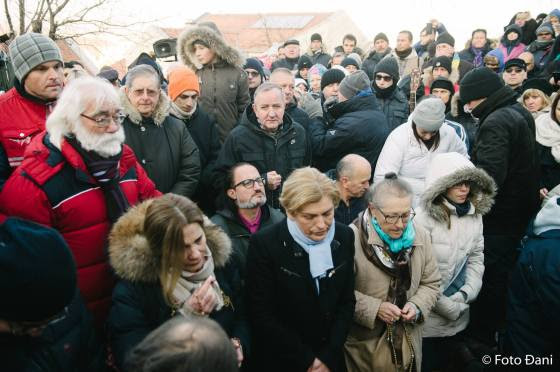 aparicion-de-la-virgen-a-mirjana-en-medjugorje-el-2-de-enero-de-2017-7