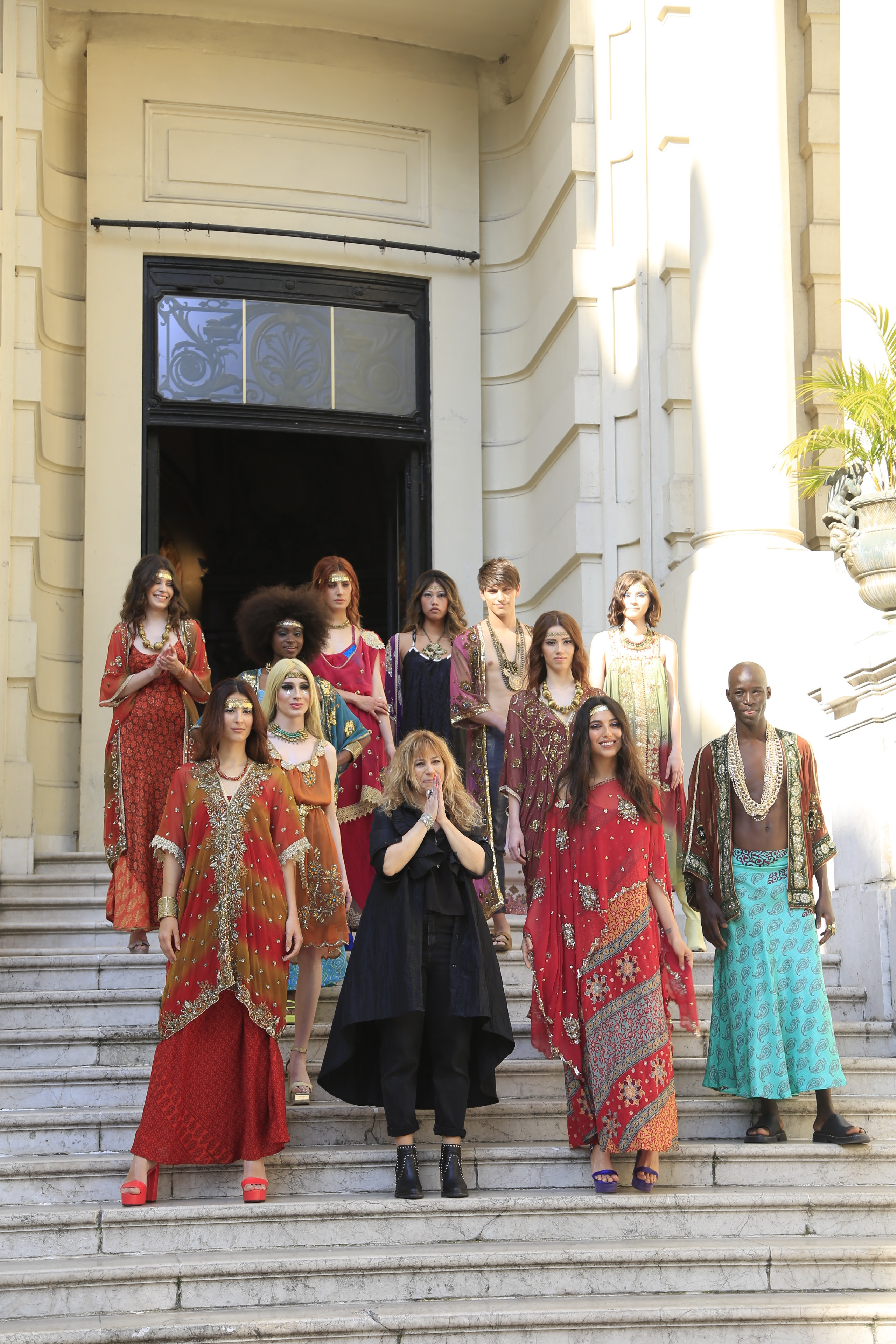 En el tercer día de ARFW presentaron sus diseños Ocantos, Artesanas de Jujuy, Rosarito y Vizzano