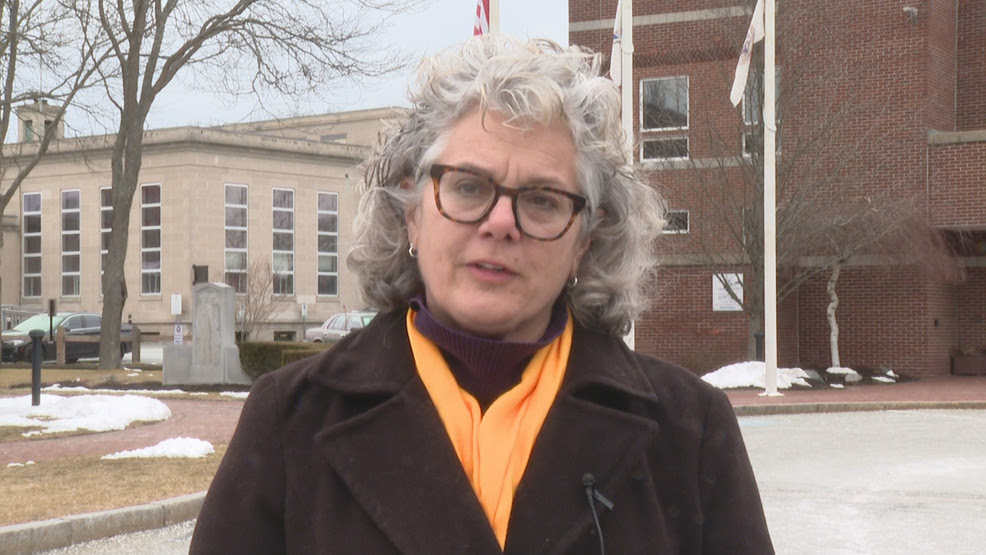  Attleboro Mayor-elect Cathleen DeSimone lays out plans for the city