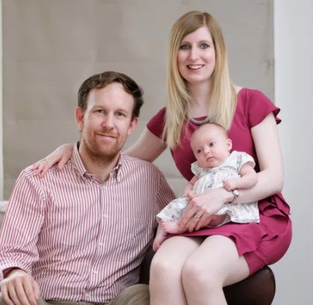 Woman born with 2 vaginas and 2 wombs defies the odds to have miracle baby