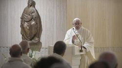 Papa Misa Casa Santa Marta ángeles custodios trascendencia Papa Misa Casa Santa Marta ángeles custodios trascendencia