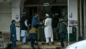 Pakistan: Muslims crowd into mosques, “We don’t believe in coronavirus, we believe in Allah”