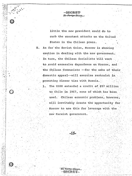 Última página do segundo documento desclassificado do Conselho de Segurança Nacional dos EUA que descreve a relação entre o Governo de Allende e a União Soviética.