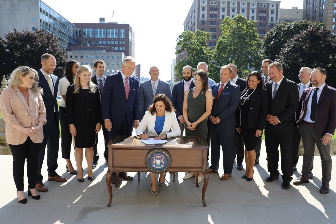 Governor Whitmer signs 900th bipartisan bill image 2