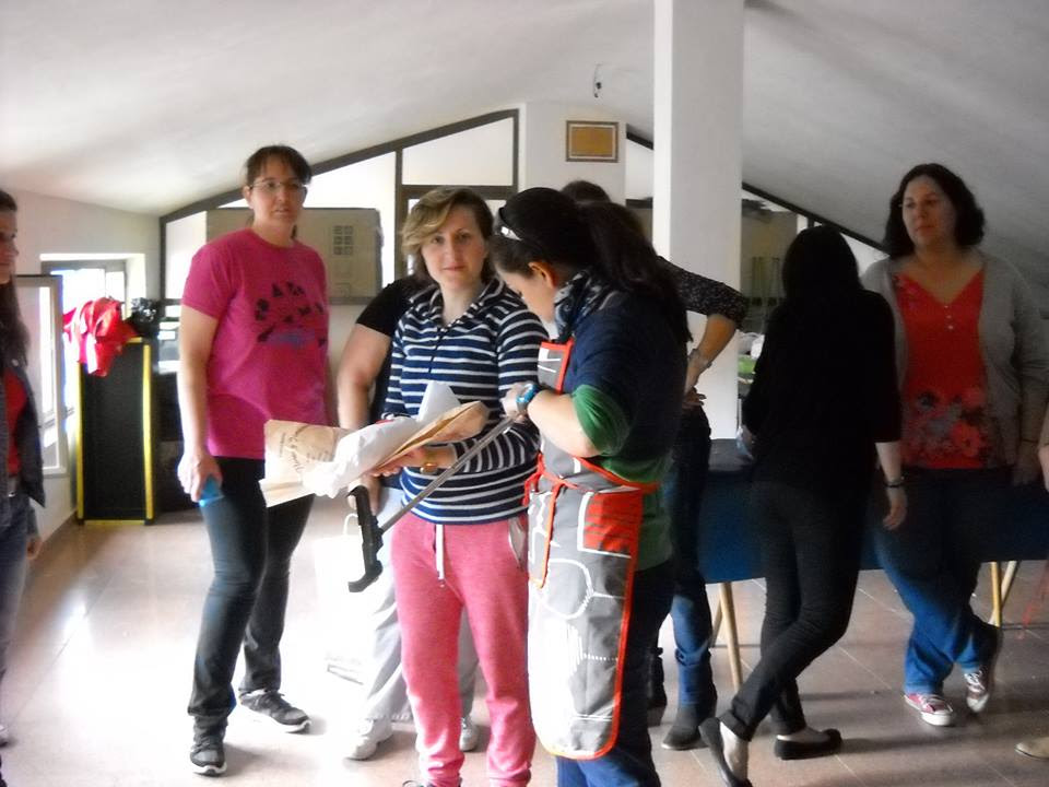 http://www.accionverapaz.org/images/accionverapaz/proyectos/bocata_solidario_2015/Bocata_solidario_3.jpg