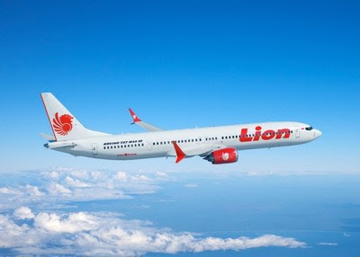 Boeing and the Lion Air Group today announced the airline purchased 50 of Boeing’s new 737 MAX 10 airplane, which will be the most fuel-efficient and profitable single-aisle jet in the aviation industry. This rendering shows the airplane in the carrier's livery. (Boeing illustration)