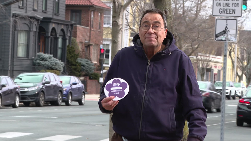  Providence man, 70, spends every day fundraising for Alzheimer's, raises over $48K