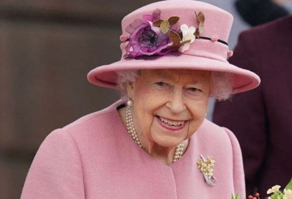 شهادة رسمية تكشف سبب وفاة الملكة إليزابيث الثانية