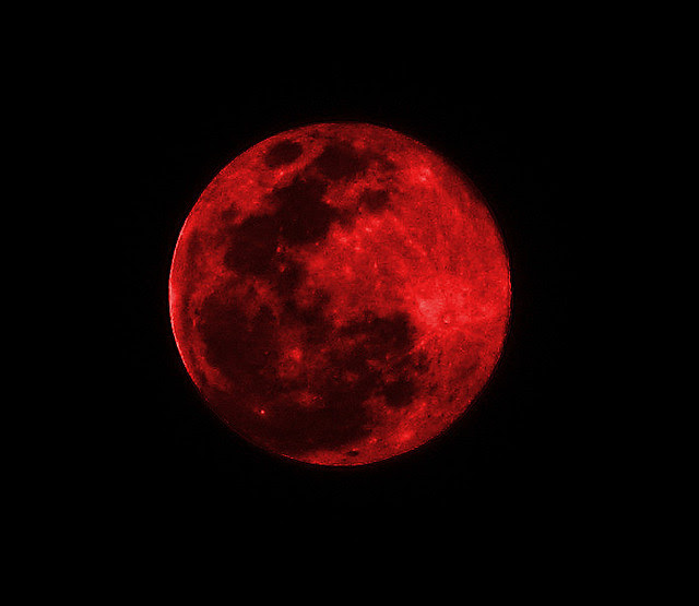 4 Blood Moons: Something Is About to Change - Jan 20th 2019 Full Blood Moon (Video)