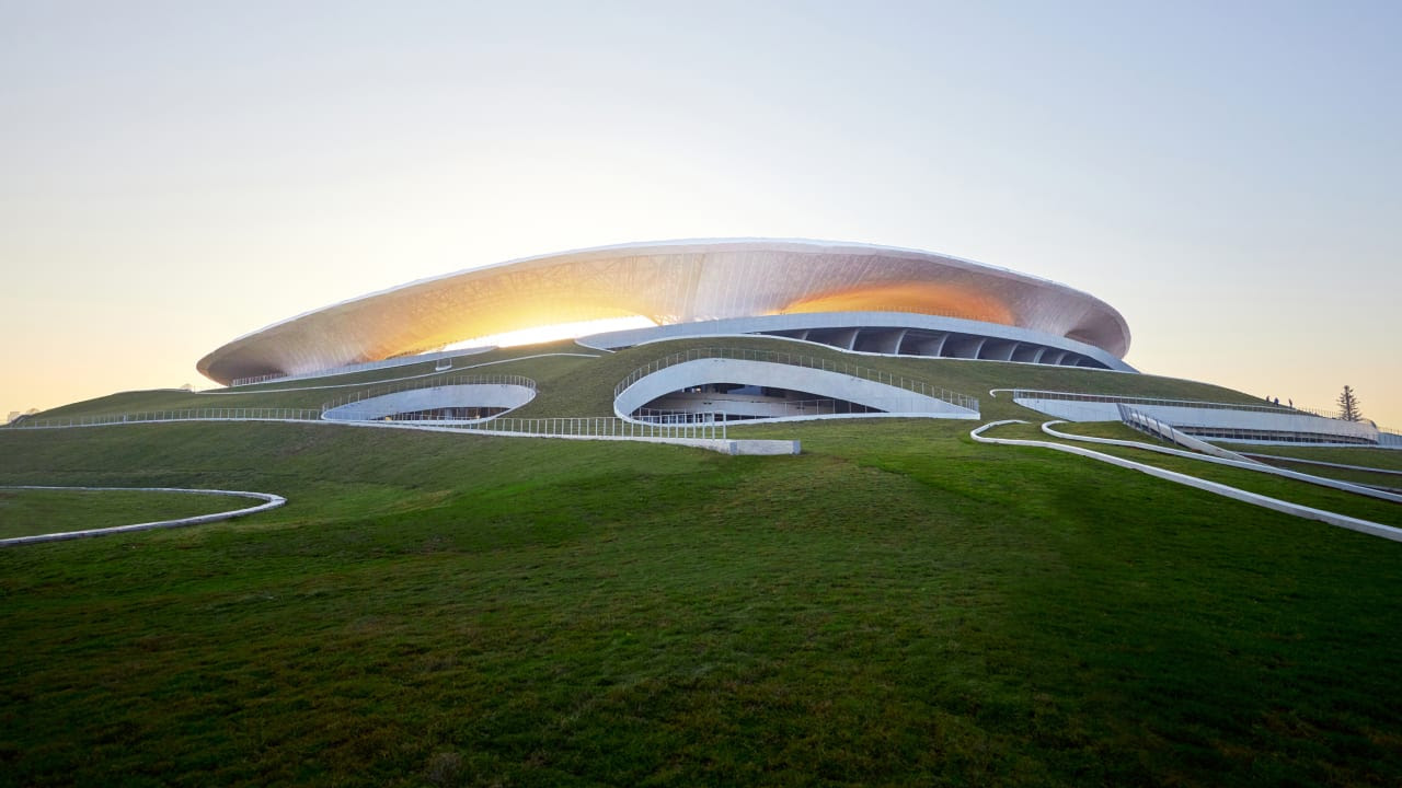 This new Chinese sports stadium looks like an alien landscape