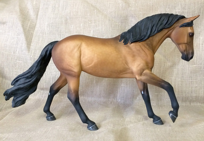 Copperfox Model Horse E9659d93dcbaac4688fa41292c4acd3d_large