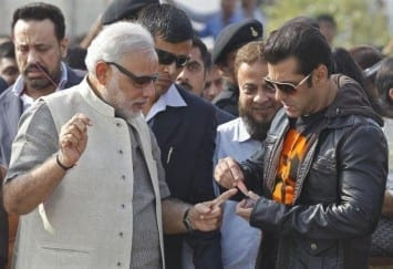 2015-12-12_salman_modi