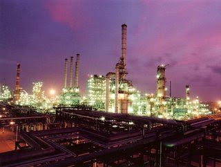 An EIL refinery in Mangaluru, India. © EIL