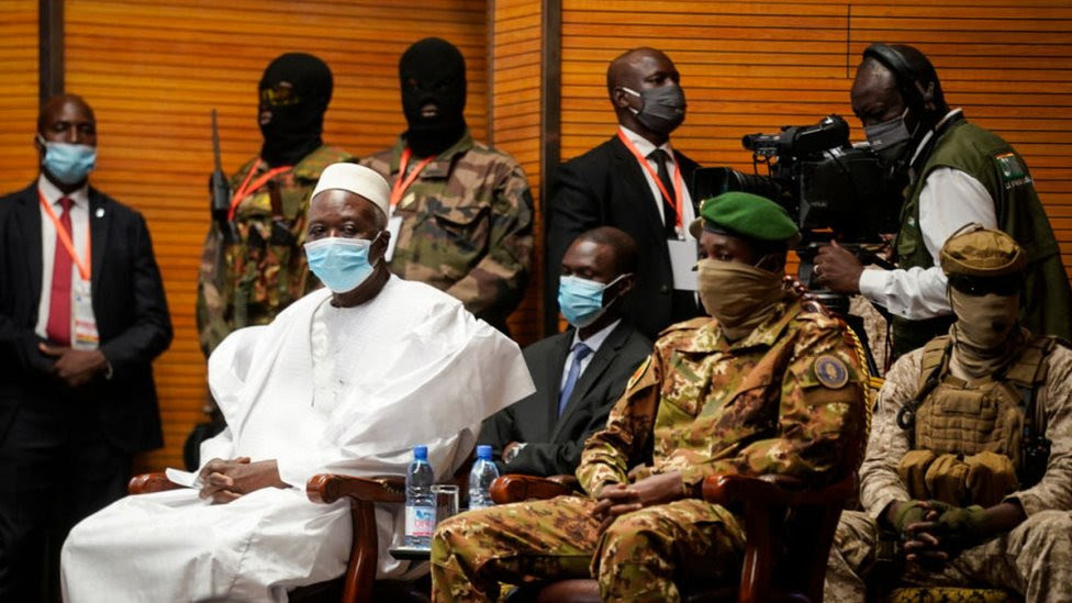 Mali Coup: Rtd.Colonel Bah Ndaw sworn in as Mali transition president (photos)