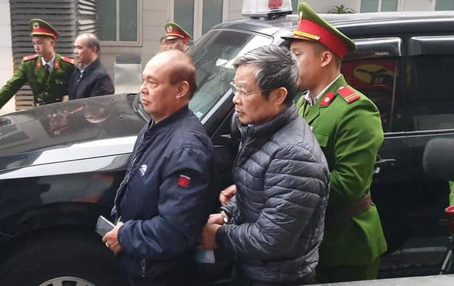 Ông Nguyễn Bắc Son, Trương Minh Tuấn ra tòa trong vụ án đi vào lịch sử tư pháp - Ảnh 2. Ông Nguyễn Bắc Son, Trương Minh Tuấn ra tòa trong vụ án đi vào lịch sử tư pháp - Ảnh 2.