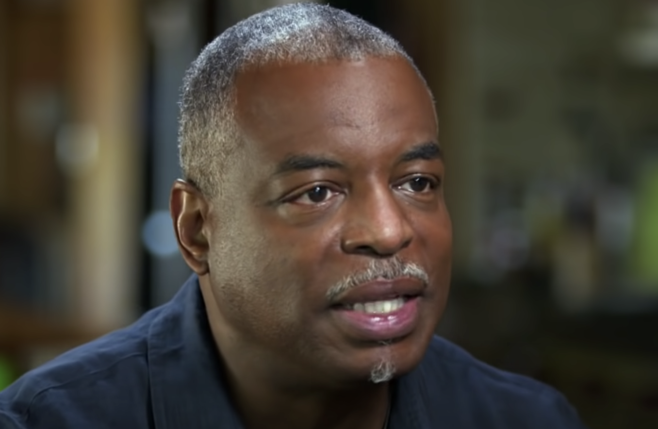 ‘Reading Rainbow’ Host Defends Banning Books, Calls Cancel Culture, ‘Consequence Culture’