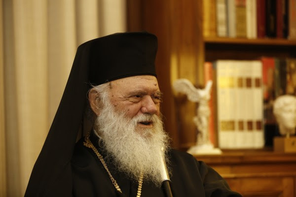 Δυσαρέσκεια Ιερώνυμου για την ορκωμοσία των νέων μελών της κυβέρνησης
