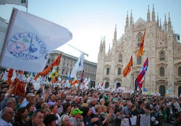 Итальянская "Лига Севера" призывает покончить с ЕС
