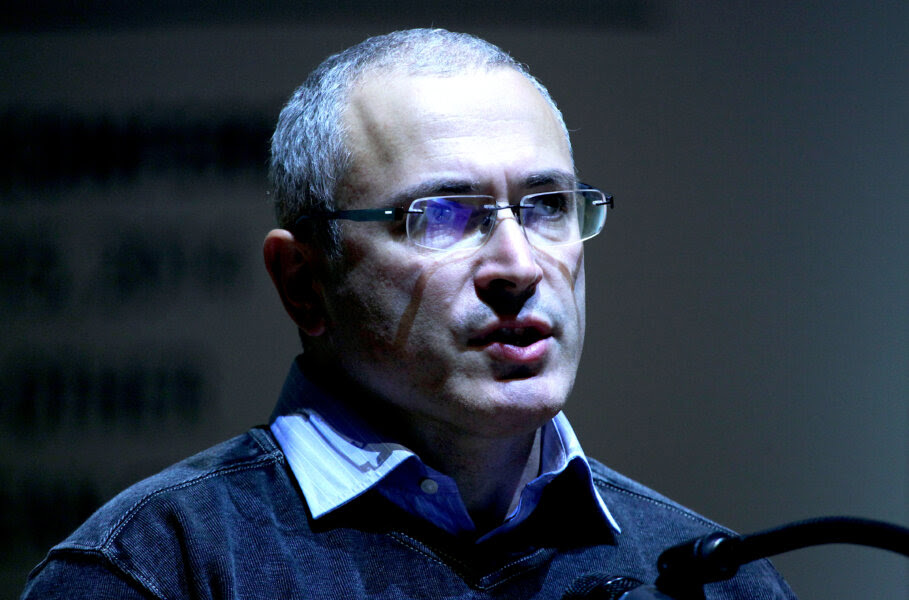Putin upadnie w ciągu pięciu lat – Michaił Chodorkowski w „Le Figaro”