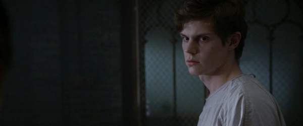 Evan Peters as Kit Walker on American Horror Story Asylum S02E01 9