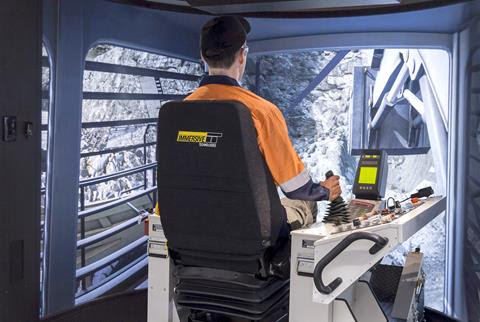 Simulator for Liebherr R9400 Shovels/Excavators