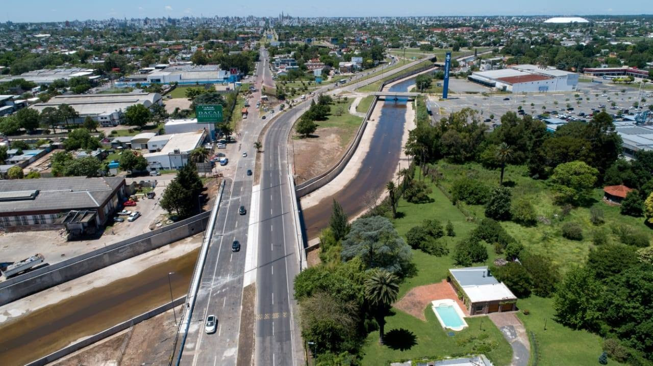 A seis años de comenzar el Plan Hidráulico Garro recorrió las obras