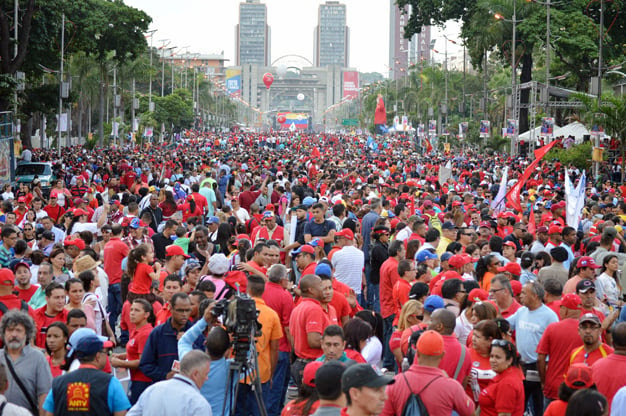 Cierre de campaña del chavismo en la Av. Bolívar