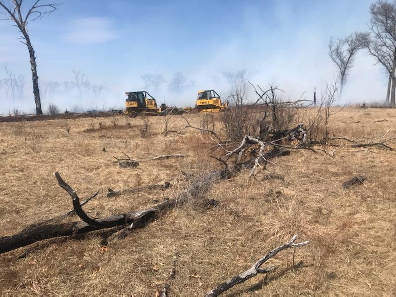 DNR fire crews working to contain fire in Necedah