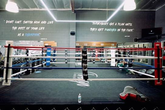 Gilberto Ramirez at new state-of-the-art gym in heart of North Hollywood | Boxen247.com
