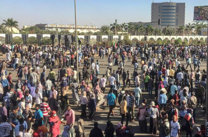 Manifestation antigouvernementale, à Khartoum,