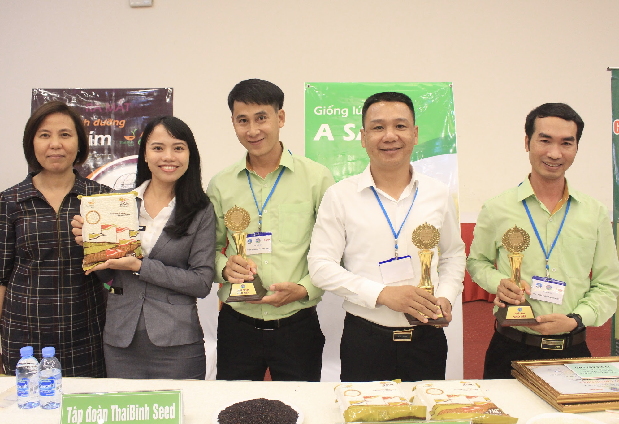 Xuất hiện loại gạo mới vượt ST24, giành giải Nhất cuộc thi Gạo ngon Việt Nam - Ảnh 1.