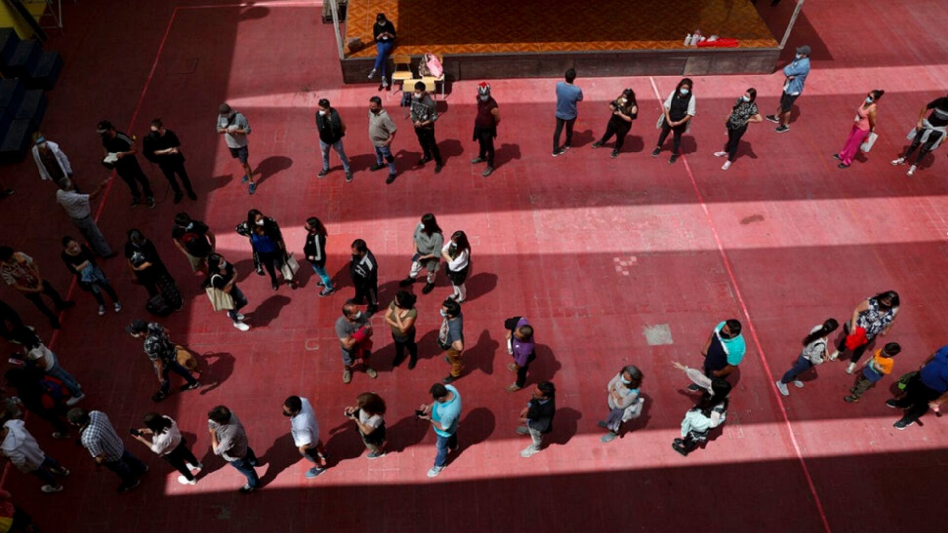 Histórica votación en Chile! El plebiscito logra la participación electoral más alta en los últimos 8 años