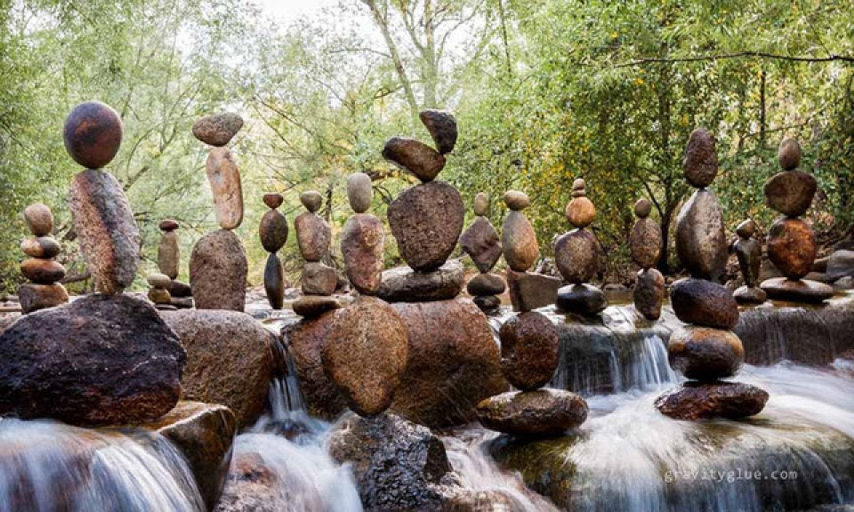 nguoi nghe si khien da cung biet thien