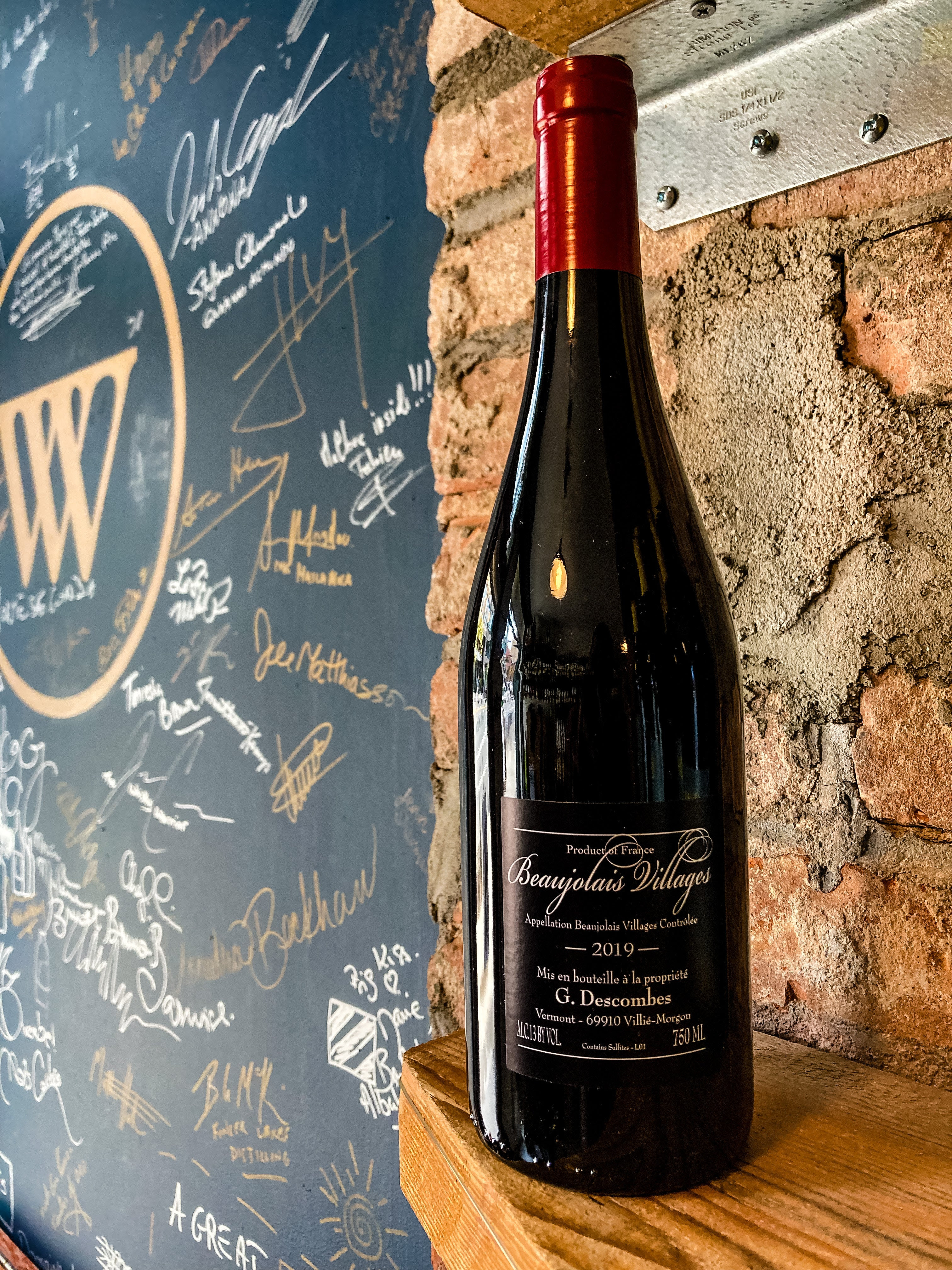 Image of Georges Descombes Beaujolais Villages 2019