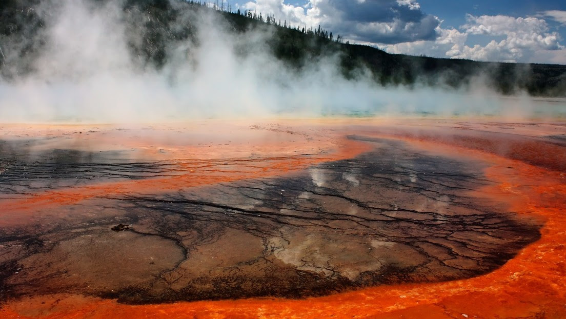 La caldera del supervolcán de Yellowstone podría tener mucho más magma del que se creía