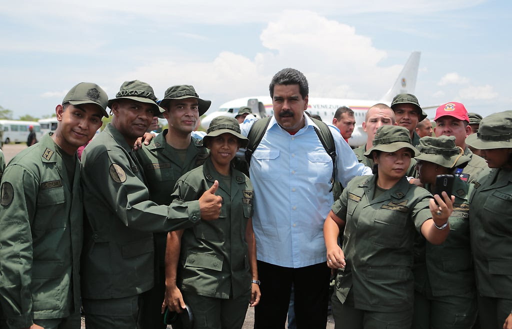 “Hago el llamado más sincero y profundo a toda Venezuela, a nuestra Fuerza Armada Nacional Bolivariana, y es por eso que he ordenado en el marco del Plan de Ejercicios Militares del 2015, hacer un ejercicio el próximo sábado 14 de marzo”.