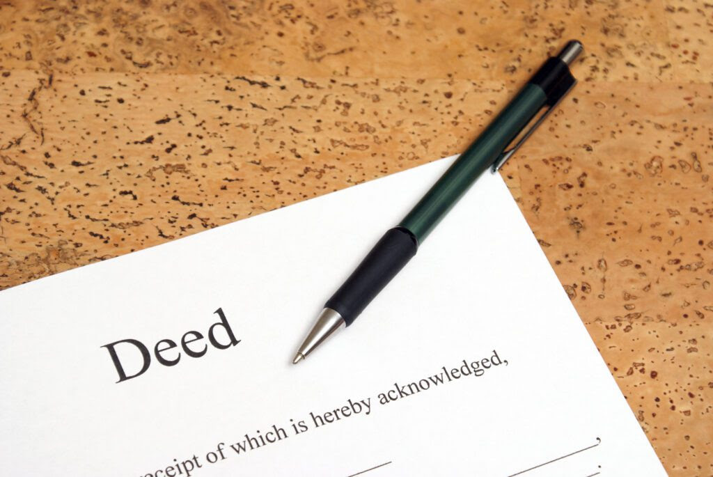 Sworn Spanish translation of trust deeds. Sworn Spanish Translator.