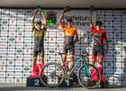 Pódio da elite masculina super pro (Wladimir Togumi / Brasil Ride)