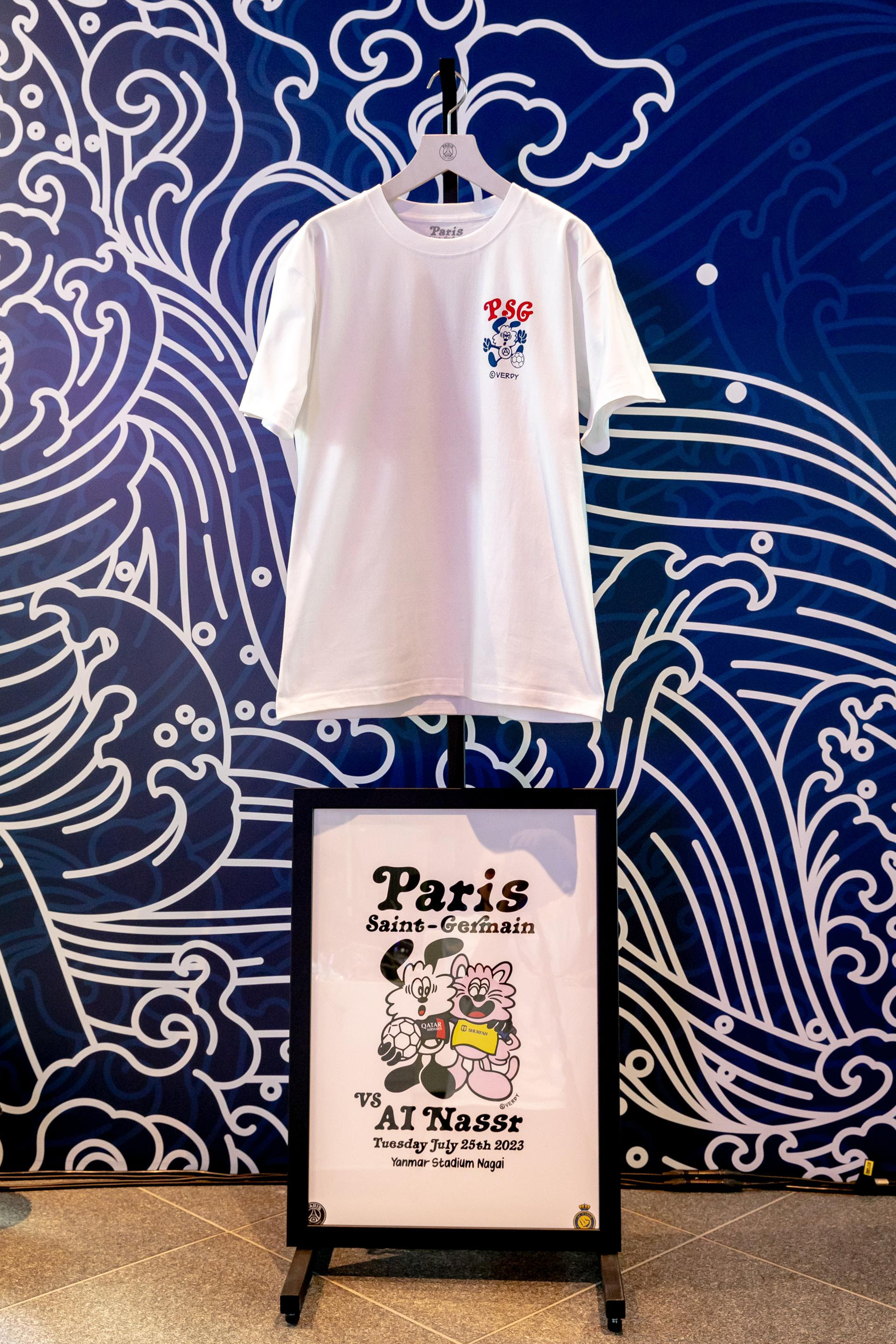 VERDY ×PARIS SAINT-GERMAINのコラボTシャツ　