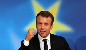 Note To President Macron: Sois Beau Et Tais-Toi
