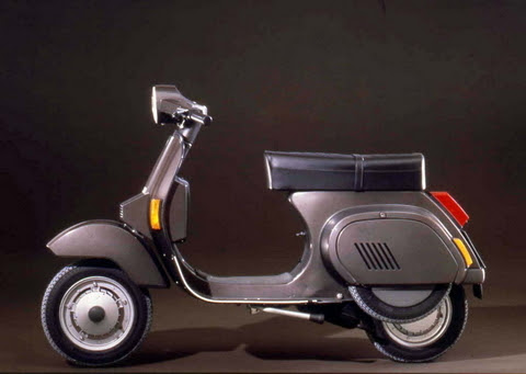 Ngắm dàn xe Vespa huyền thoại