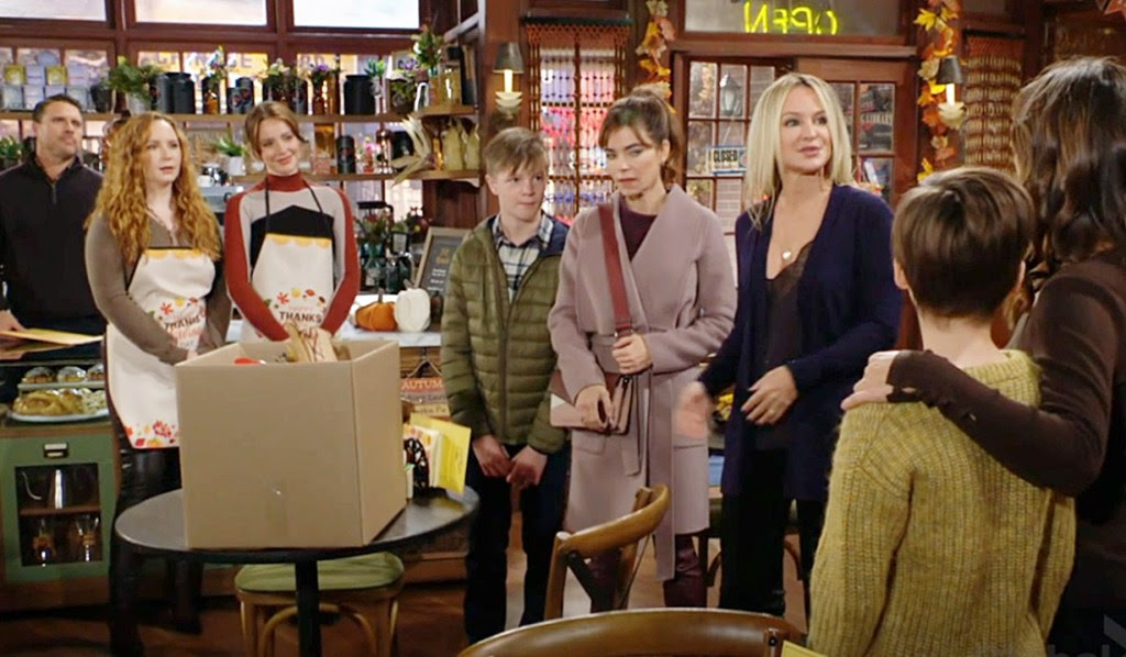 Crimson Lights Thanksgiving 2022 Y&R