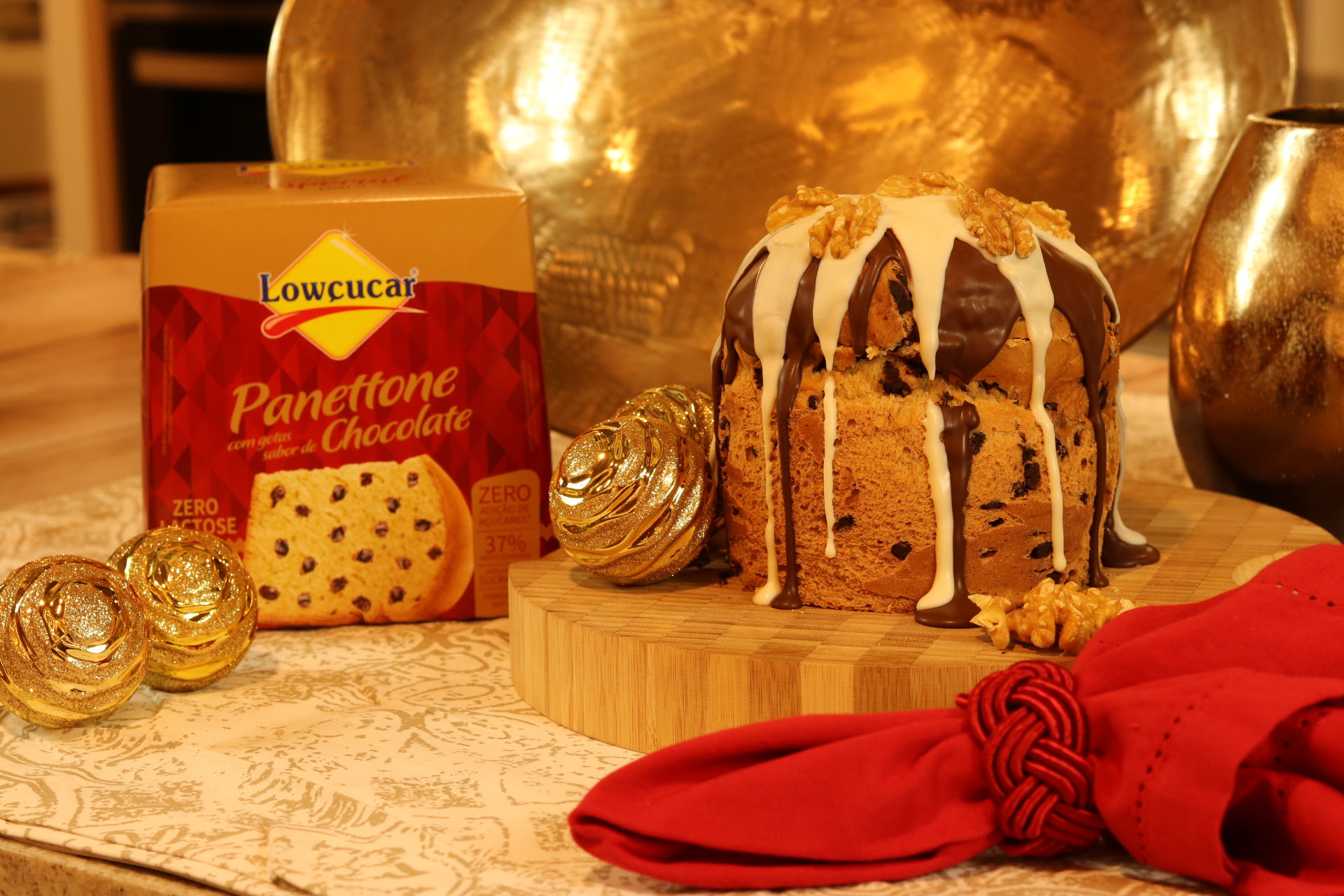 Panettone_com_gotas_de_chocolate_trufado_lowcucarIMG_0210.JPG