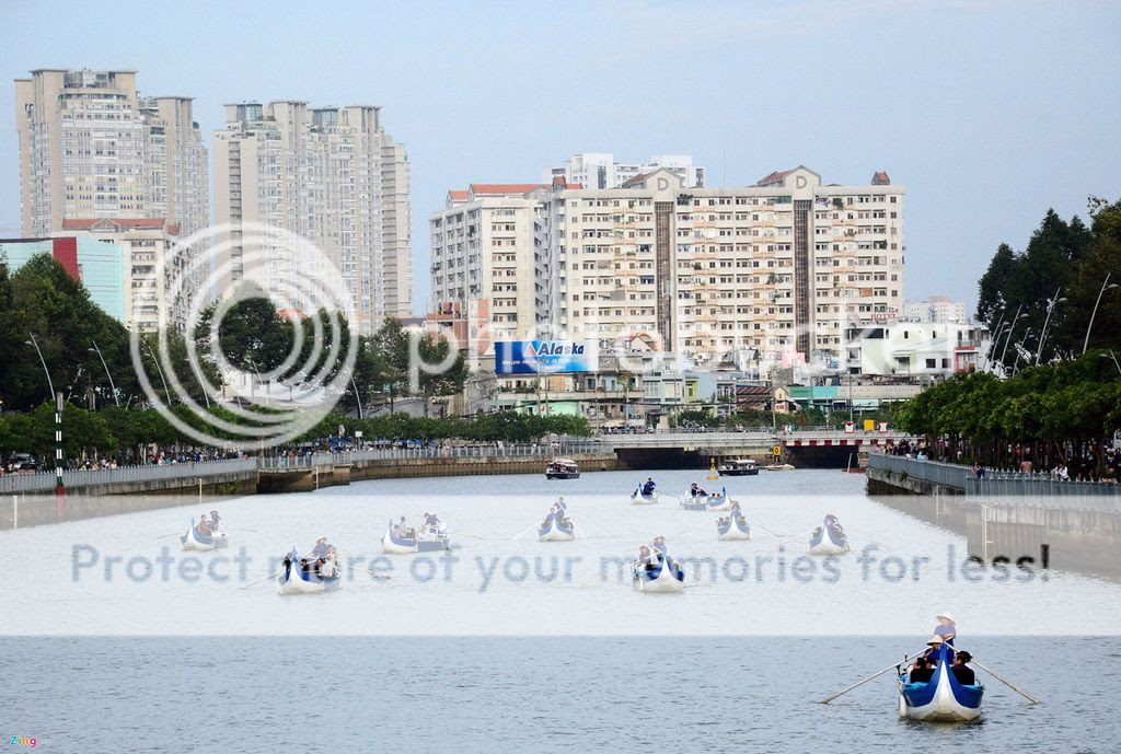Ngày đầu thuyền du lịch hoạt động trên kênh Nhiêu Lộc