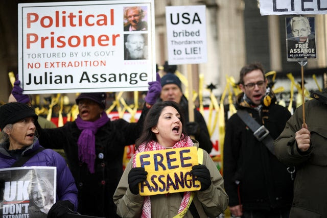 British court to make ruling on U.S. appeal to extradite Assange